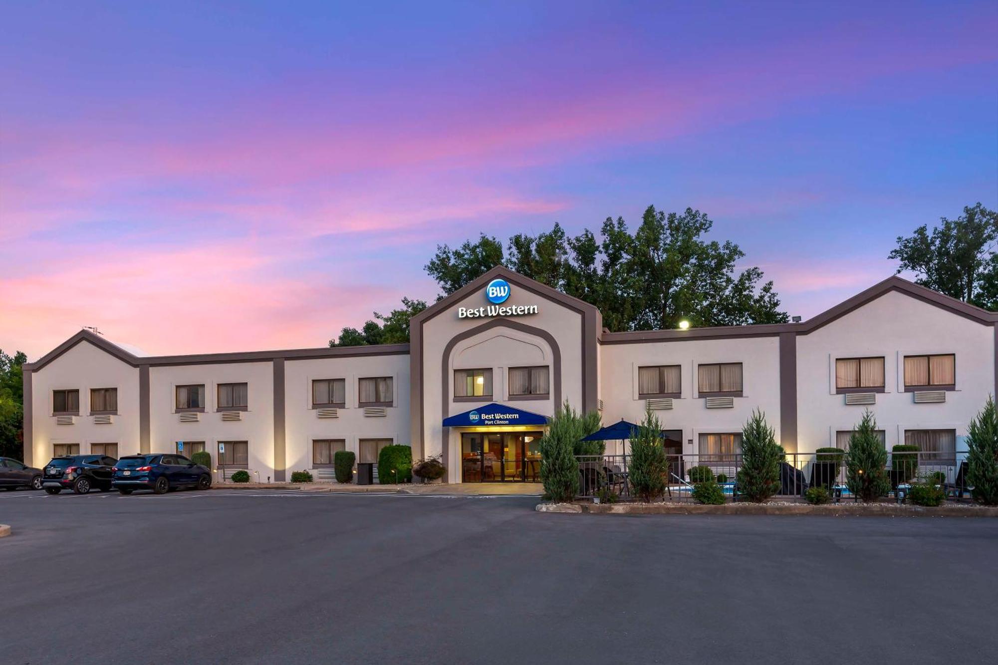 Best Western ポート・クリントン エクステリア 写真