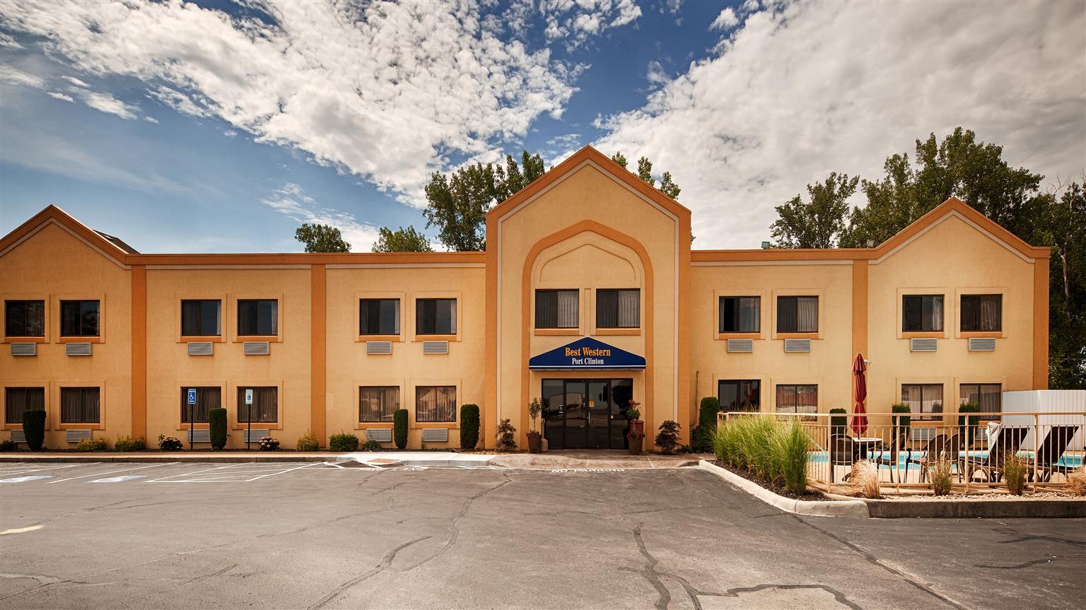 Best Western ポート・クリントン エクステリア 写真
